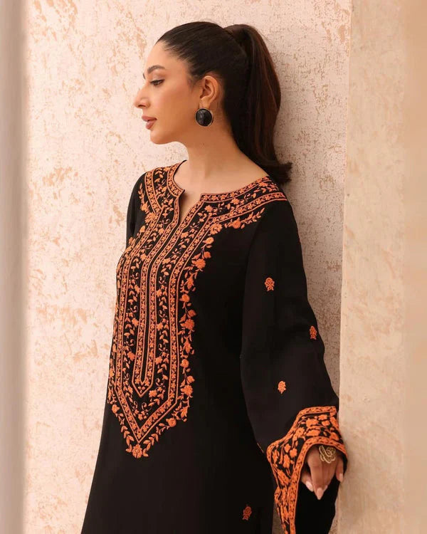 Elizabeth Emb 2Pc