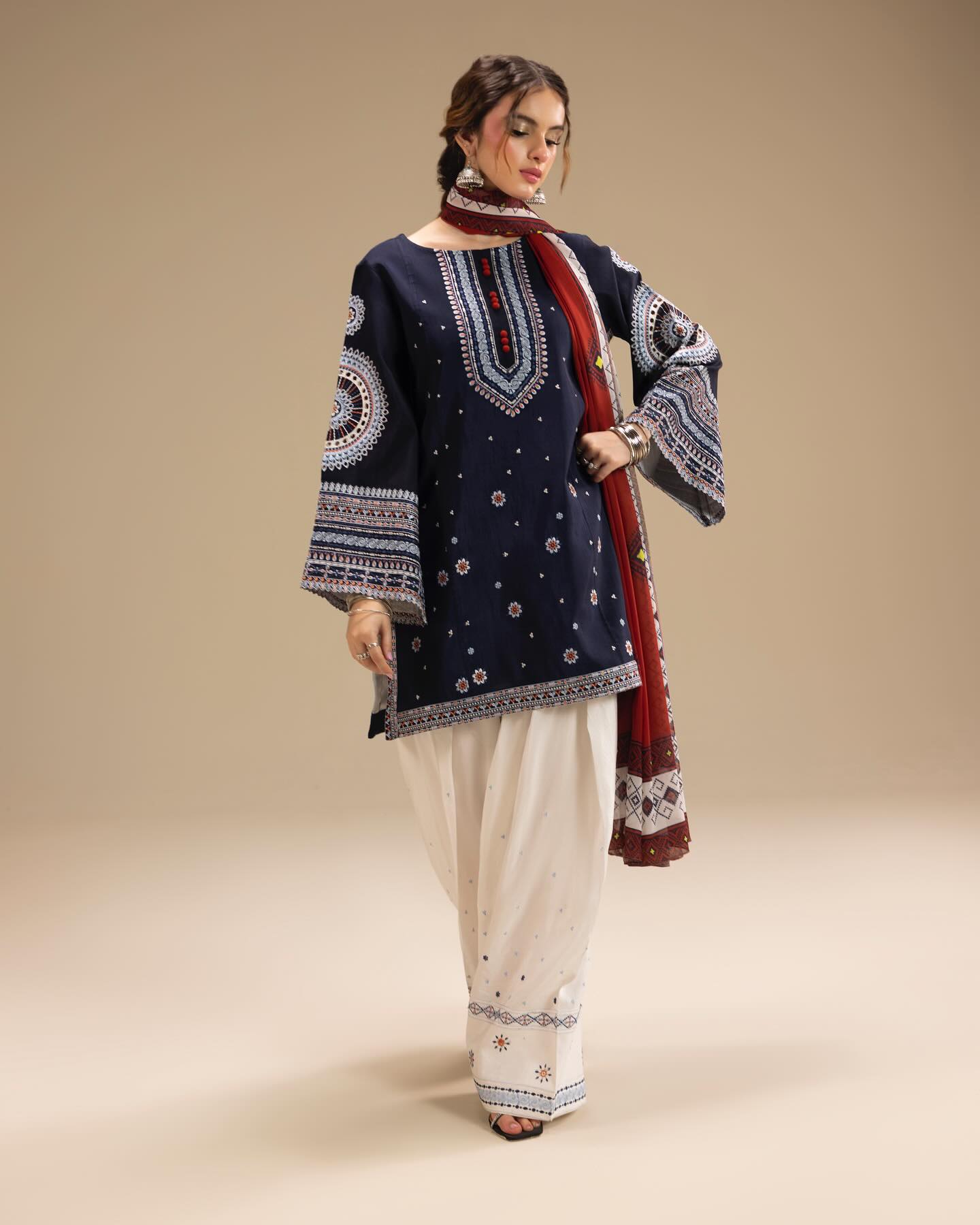 LEERAY EMBROIDERY 3PC