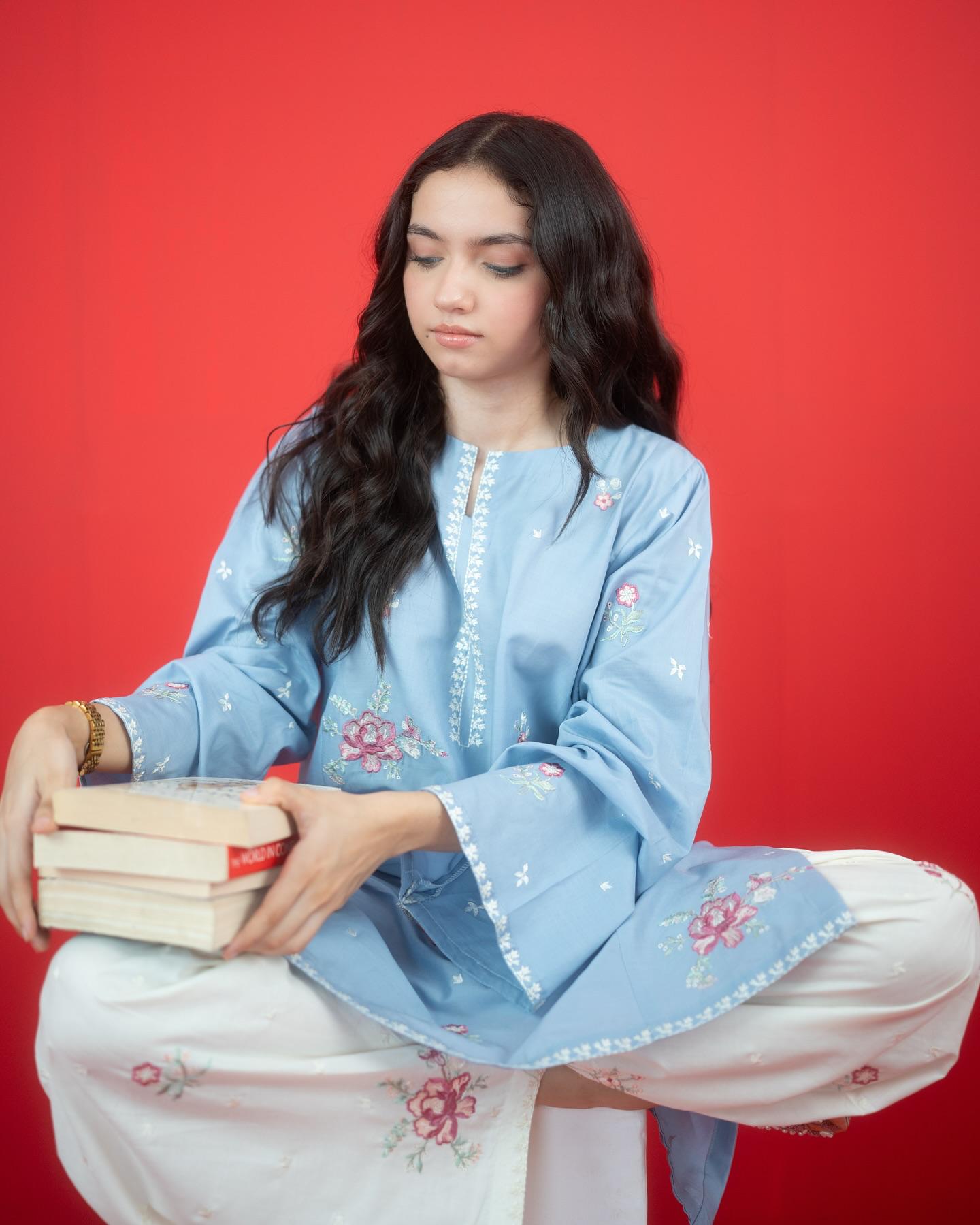 Tabassum lawn 2 pc