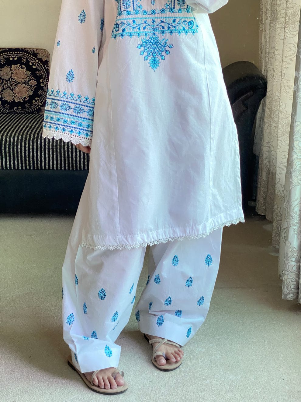 White Blue Lawn 3 pc