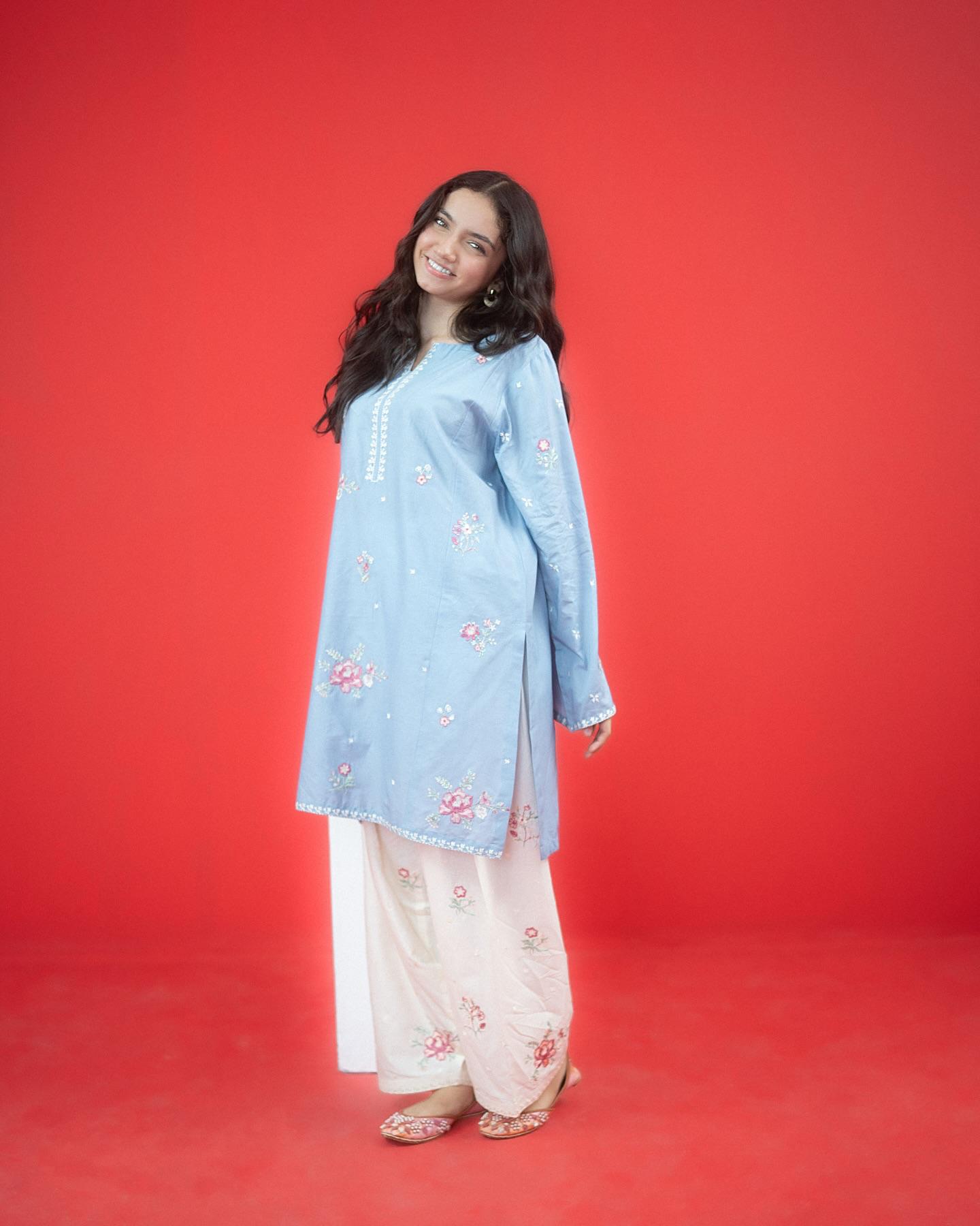 Tabassum lawn 2 pc
