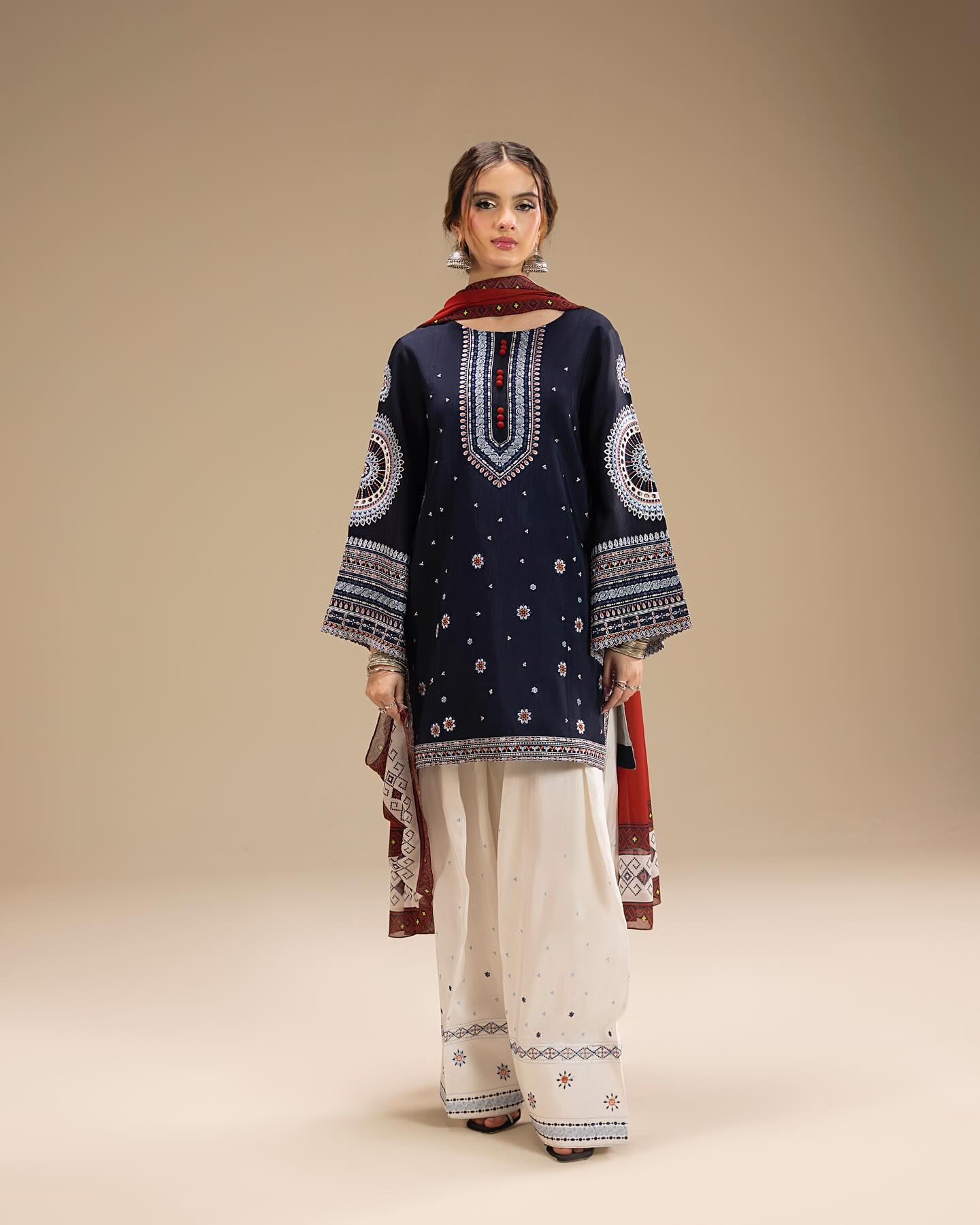 LEERAY EMBROIDERY 3PC